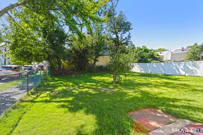 224 Blohm Street, West Haven, CT 06516 - Photo 14