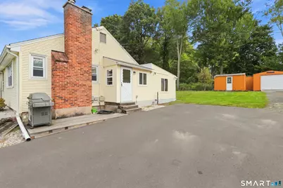 2 Hamilton Road, East Granby, CT 06026 - Photo 6