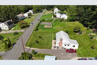 2 Hamilton Road, East Granby, CT 06026 - Photo 4