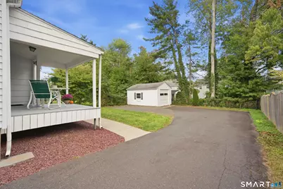 110 Clifton Avenue, West Hartford, CT 06107 - Photo 32