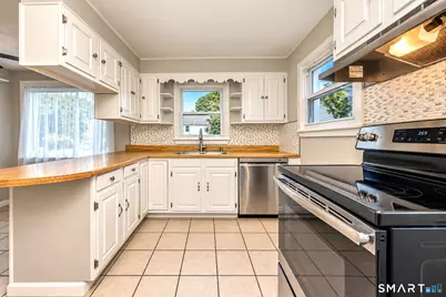 25 Fairfield Street, Milford, CT 06460 - Photo 28
