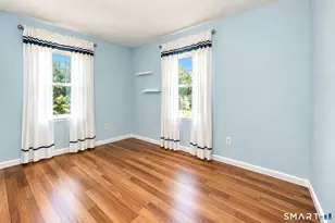 25 Fairfield St, Milford, CT 06460 - Photo 10