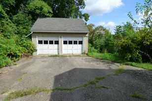 40 Hull St, Ansonia, CT 06401 - Photo 20