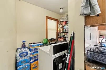 181 Wilcox Street, New Britain, CT 06051 - Photo 8