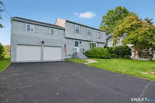 100 Old Dam Rd, Fairfield, CT 06824 - Photo 4