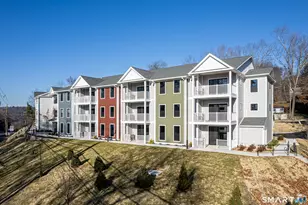 401 Albany Turnpike, Canton, CT 06019 - Photo 1