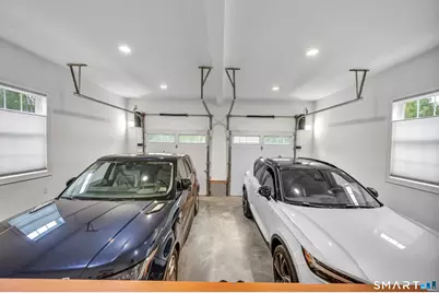 170 Birchwood Drive, Hamden, CT 06518 - Photo 12