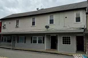 10 Center St, Killingly, CT 06239 - Photo 1