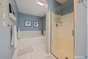 43 Harwich Ln, West Hartford, CT 06117 - Photo 24