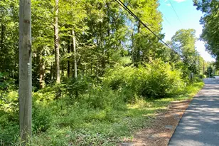 86 Seagraves Rd, Coventry, CT 06238 - Photo 1