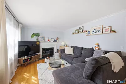 70 Fennbrook Road, West Hartford, CT 06119 - Photo 4
