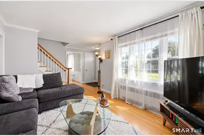 70 Fennbrook Road, West Hartford, CT 06119 - Photo 6
