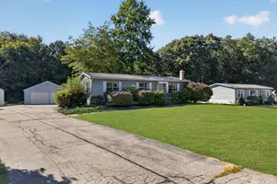 60 Colchester Cmns, Colchester, CT 06415 - Photo 4