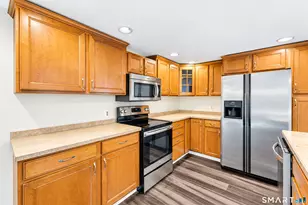 6 Hillside Ct, Middletown, CT 06457 - Photo 16
