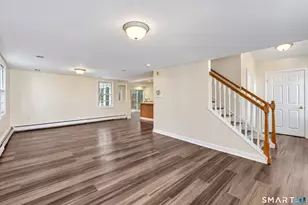 6 Hillside Ct, Middletown, CT 06457 - Photo 4