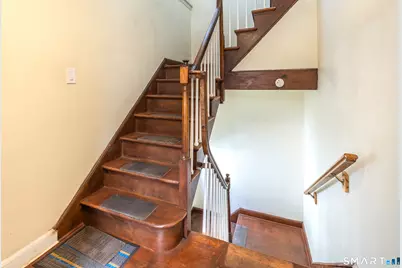260 Whitney Avenue, Bridgeport, CT 06606 - Photo 14