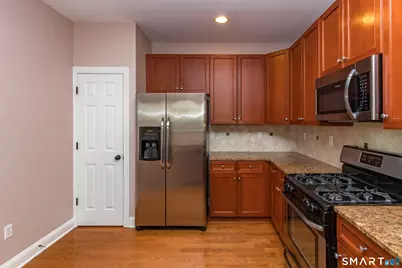 14 Last Leaf Circle #14, Windsor, CT 06095 - Photo 10
