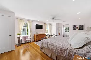 28 Colony Rd, West Hartford, CT 06117 - Photo 22
