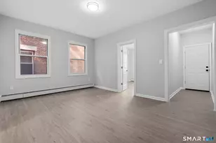 276 Bond St, Bridgeport, CT 06610 - Photo 4