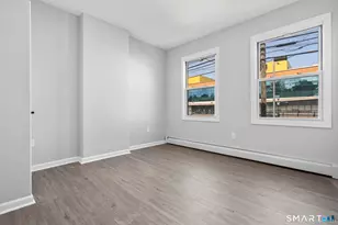 276 Bond St, Bridgeport, CT 06610 - Photo 6