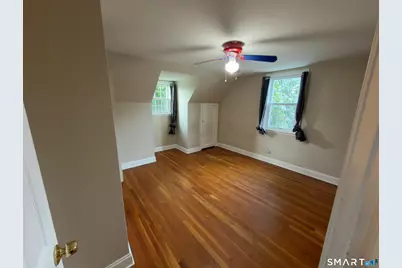 65 Cornhill Street, Bridgeport, CT 06606 - Photo 12