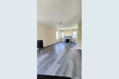30-32 Burton Street, Hartford, CT 06112 - Photo 6