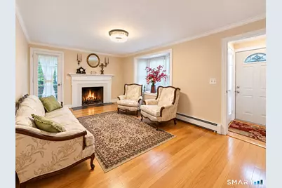 462 Broadview Terrace, Hartford, CT 06106 - Photo 6