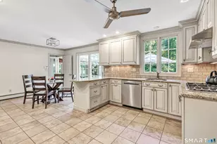 16 Alpine Rd, Trumbull, CT 06611 - Photo 10
