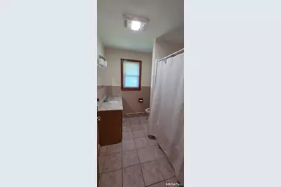 67 Phyllis Avenue, Waterbury, CT 06708 - Photo 16