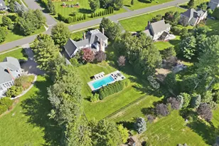 54 Partridge Landing, Glastonbury, CT 06033 - Photo 2