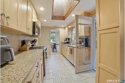 464 Church Hill Road, Trumbull, CT 06611 - Photo 10