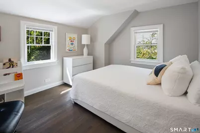 327 Jelliff Mill Road, New Canaan, CT 06840 - Photo 22