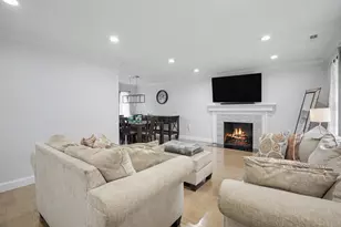 73 Weeping Willow Ln, Fairfield, CT 06825 - Photo 14