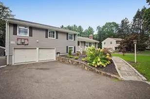 73 Weeping Willow Ln, Fairfield, CT 06825 - Photo 32
