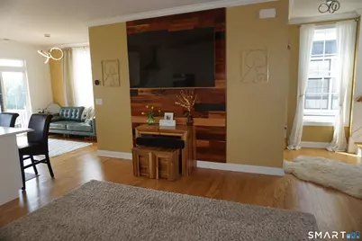 127 Brentwood Circle #127, Danbury, CT 06810 - Photo 6