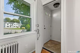 298 Roseville Terrace Terrace, Fairfield, CT 06824 - Photo 6