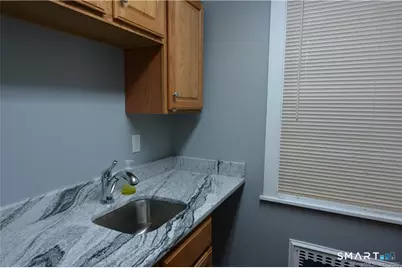 162 Spencer Street, Manchester, CT 06040 - Photo 8