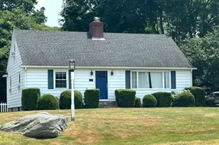 39 Masons Island Rd, Stonington, CT 06355 - Photo 1