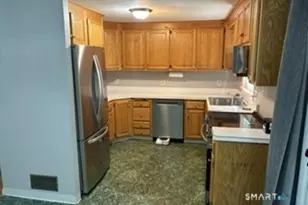 63 Westpoint Terr, West Hartford, CT 06107 - Photo 2