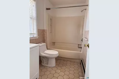 70 Central Avenue, Hamden, CT 06517 - Photo 16