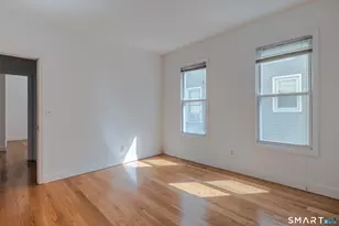 74 Harbor Ave, Bridgeport, CT 06605 - Photo 12