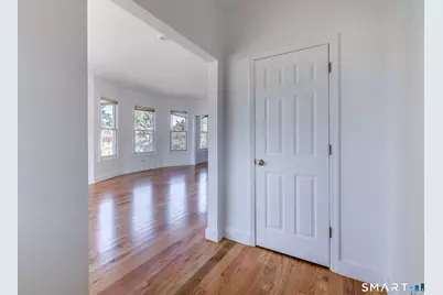 74 Harbor Avenue #2nd floor, Bridgeport, CT 06605 - Photo 1