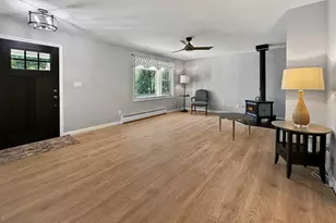 27 Lakes Pond Rd, Waterford, CT 06385 - Photo 14