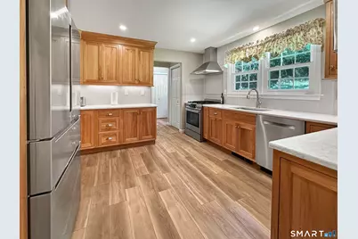 27 Lakes Pond Road, Waterford, CT 06385 - Photo 18
