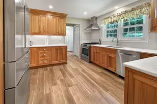 27 Lakes Pond Rd, Waterford, CT 06385 - Photo 18