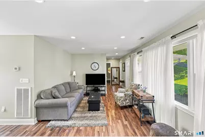 66 South Ridgeland Road, Wallingford, CT 06492 - Photo 4