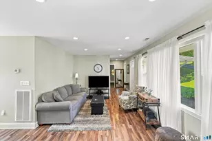 66 S Ridgeland Rd, Wallingford, CT 06492 - Photo 4