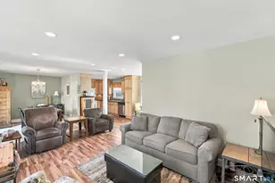 66 S Ridgeland Rd, Wallingford, CT 06492 - Photo 6