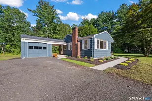 4 Woodcliff Dr, Granby, CT 06035 - Photo 4