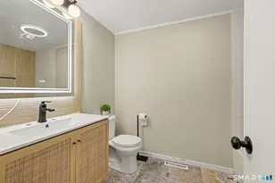 480 Riders Ln, Fairfield, CT 06824 - Photo 26